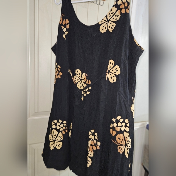 Sleeveless Hawaiian Print Dress - Picture 3 of 7